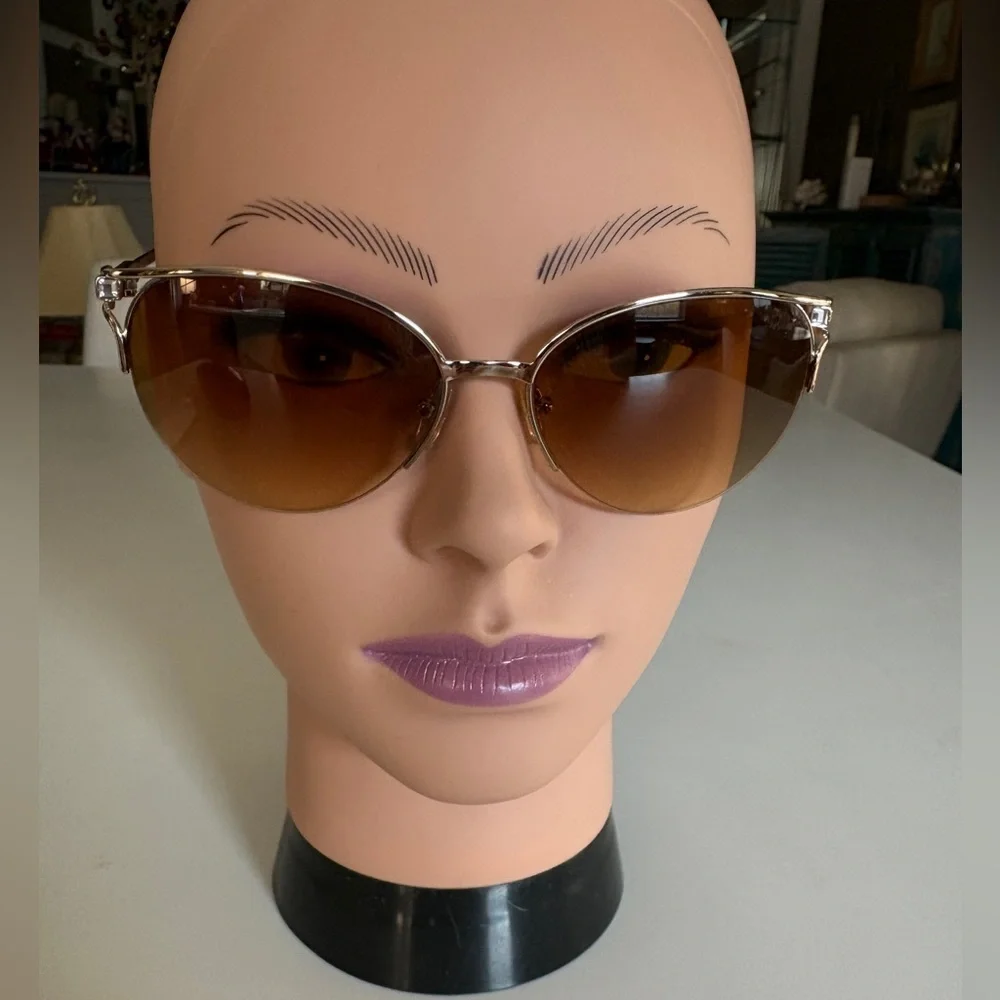 Vintage Versace Tortoise Shell Sunglasses with Brown Lenses